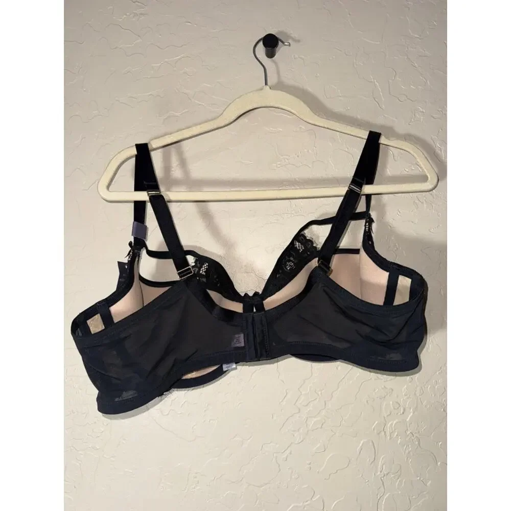 Cacique lightly lined French balconies bra NWT size 44C